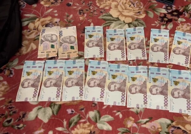 
Вынесли из квартиры почти полтора миллиона гривен: в Одессе задержали грабителей
