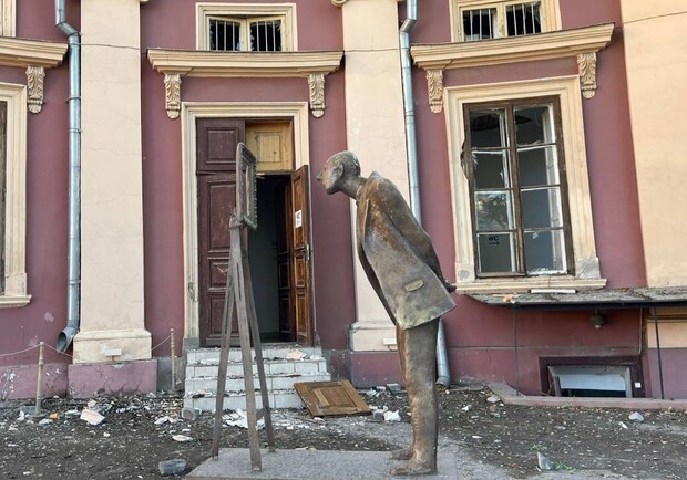 
Атака Одессы 5 ноября: куда обращаться жителям пострадавших домов

