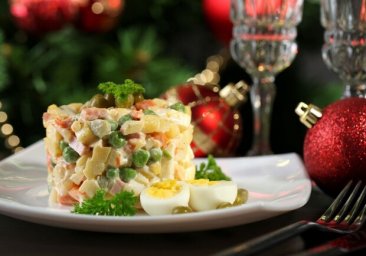 Оливье от Либкина и форшмак от Литвиновой: новогодние рецепты от кулинарных экспертов из Одессы