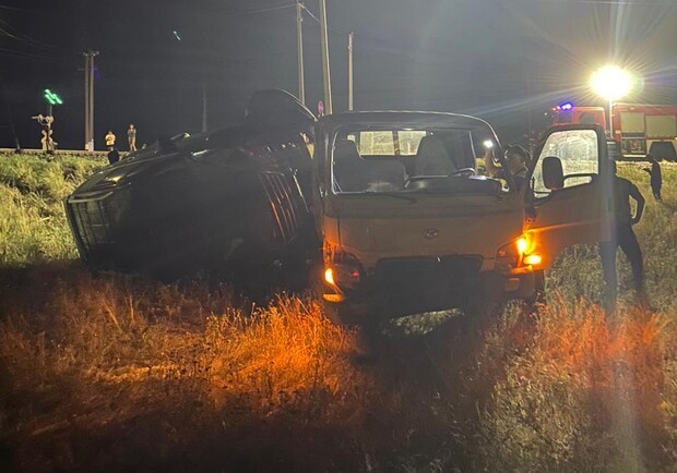 
В Одесской области локомотив столкнулся с эвакуатором: погибли два человека
