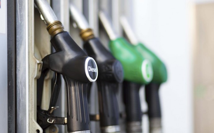 Бензин, дизель и автогаз дешевеют: сколько стоит топливо на АЗС в начале августа
