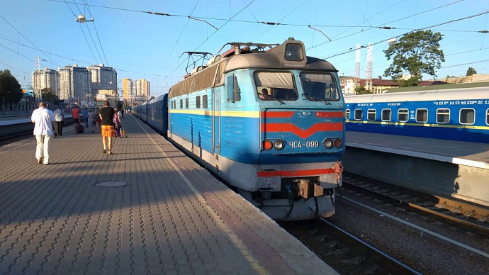 
Какие поезда ходят из Одессы 16 августа
