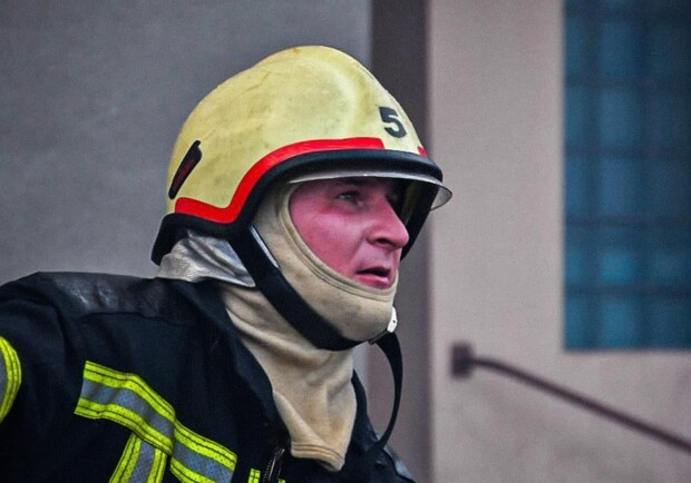 На улице Генерала Бочарова в Одессе произошел пожар в девятиэтажке