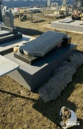 Полицейские разоблачили жителя Одесского района в надругательстве над могилами