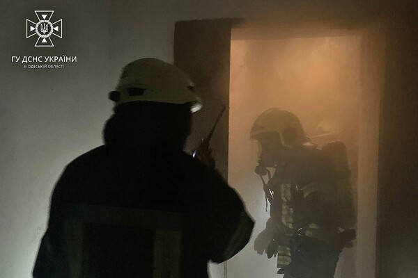 Готовила еду на газовой плите: в Одесской области во время пожара погибла женщина