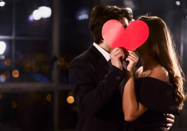 В парке Победы одессит сделал предложение своей девушке: романтичное видео