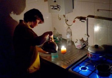 Без душа и телевизора: у кого завтра в Одессе отключат воду и свет