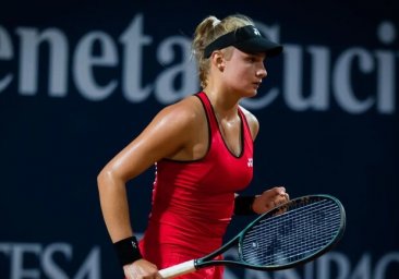 Неожиданно: одесскую теннисистку Даяну Ястремскую отстранили от турнира из-за допинга