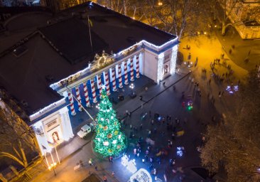 Сотни новогодних огней: как выглядит новогодняя Одесса с высоты