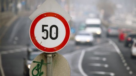 В Украине обновлены правила дорожного движения для пешеходов и пассажиров