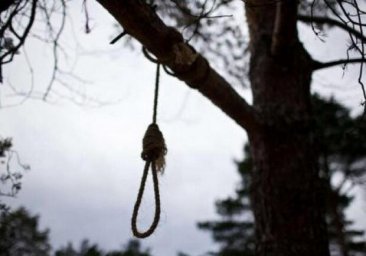 Нашли слишком поздно: в Одесской области повесилась пропавшая девочка-подросток