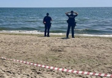 
В Одесской области люди во время купания на пляже подорвались на взрывчатках: подробности трагедии (обновлено)

