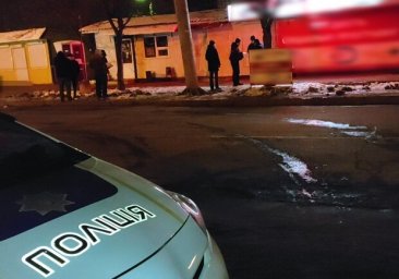 На Таирова посреди улицы убили молодого мужчину: преступника разыскивают