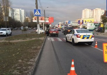 В Одессе на "зебре" сбили человека: пострадавший в больнице