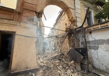 
Атака на Одессу 17 июня: 17 раненых, погибшая женщина и масштабные разрушения

