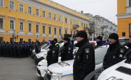 
На новогодние праздники в Одесской области будут дежурить около 3000 правоохранителей
