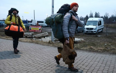 Можно и без паспорта. Как переселенцам получить выплаты и соцуслуги